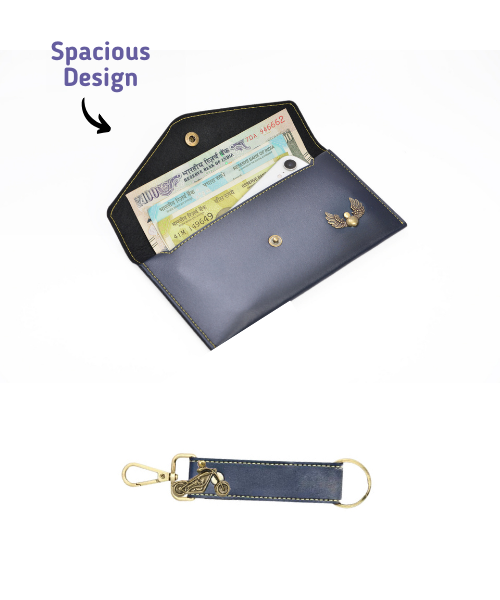 default charm_lady_wallet_and_keychain