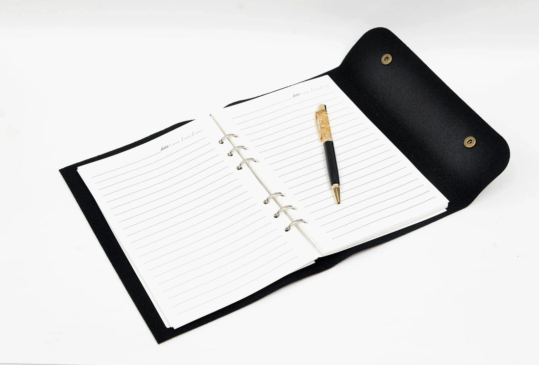 Impress your colleagues and clients with our personalized leather buttoned diary. With a range of designs to choose from, you can find the one that reflects your professional brand.