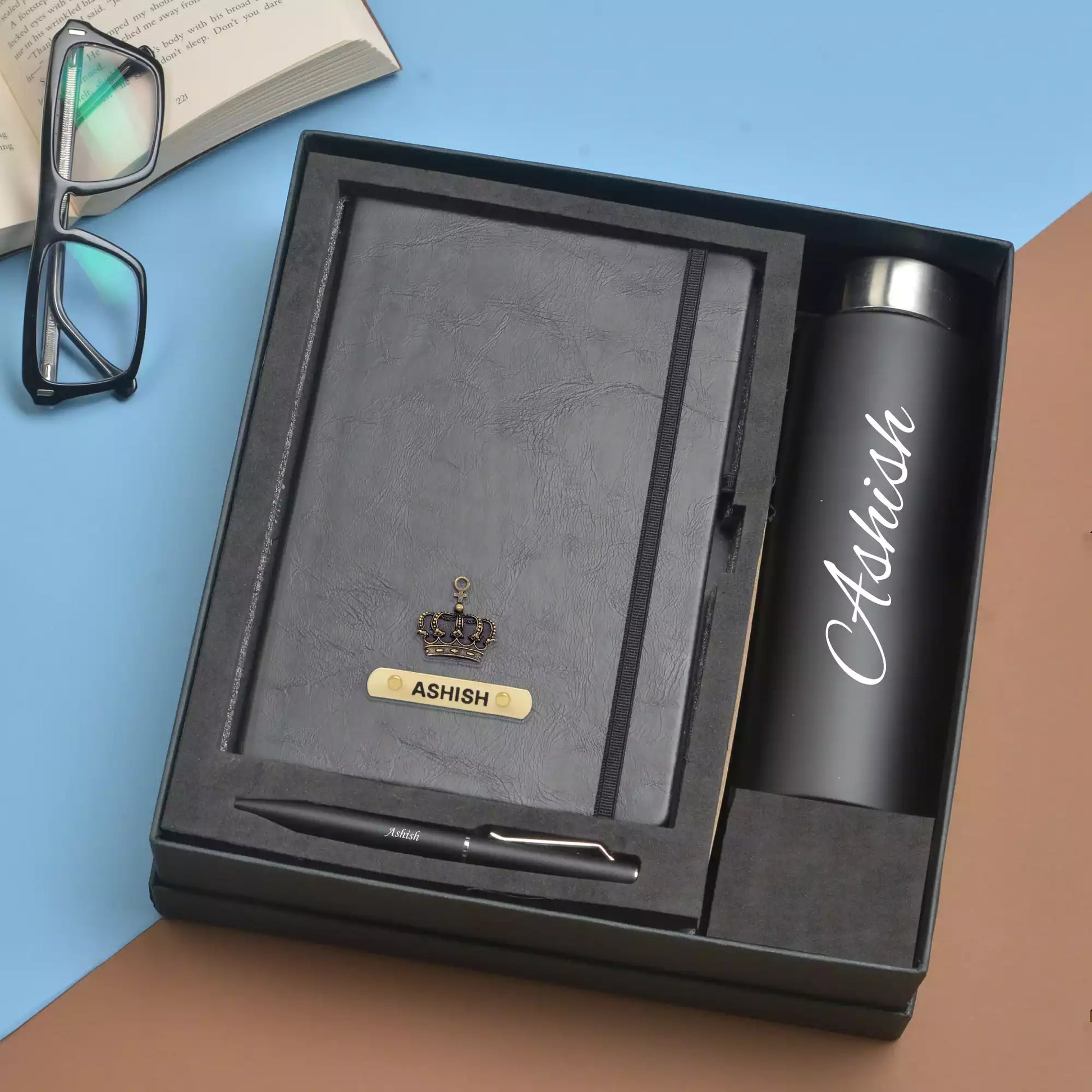 Our Classy Hardcover Diary, Classic Metal Pen, and Classic Smart Bottle 900 ml make for the perfect combination of form and function. The diary's sleek design, paired with the pen and bottle's classic styles, make for the ultimate set for any busy professional or student.