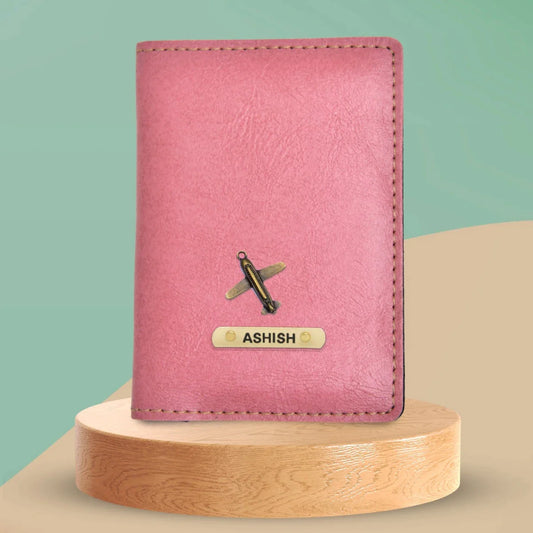 Experience the epitome of sophistication with a classy leather passport case that is tailored to your style.