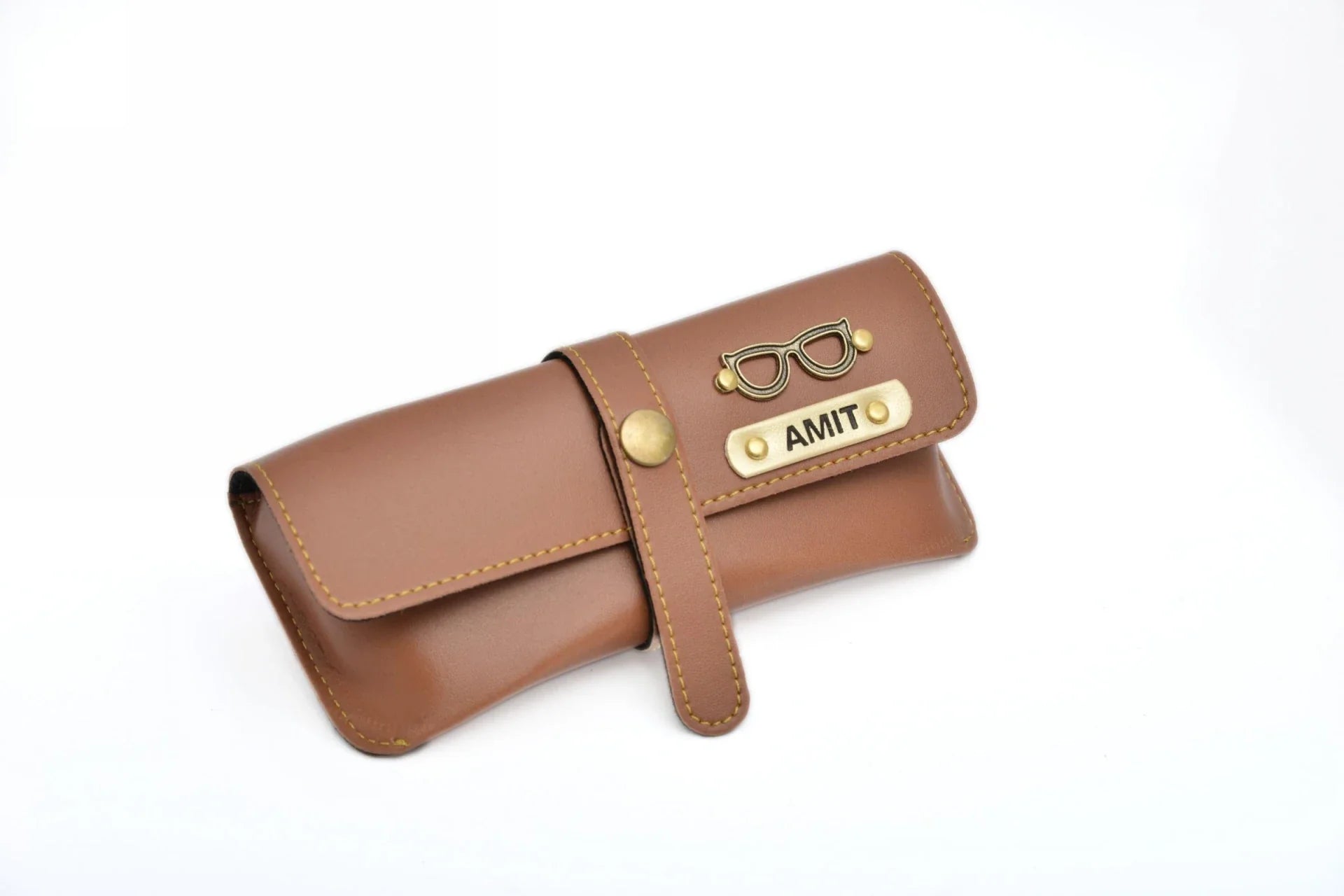 personalized-cb08-tan-customized-best-gift-for-boyfriend-girlfriend. The flawless finish of our eyewear Case is bound to leave you mesmerized and protect your glasses from any sort of strain. The best part is that faux, synthetic leather is very durable. It is not prone to crack or peel like leather. It will not fade as easily in ultraviolet light and is stain resistant.Go classy with this stylish sunglasses pouch.