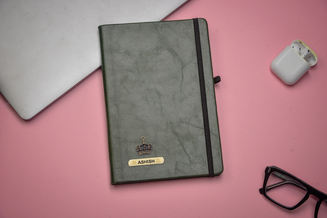 "Make a statement with our bold and unique diary and pen set. A great choice for the modern, trend-setting professional."