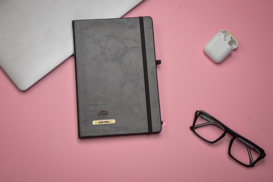 "Keep your life organized and on track with our high-quality diary. Perfect for jotting down appointments, notes, and daily musings."