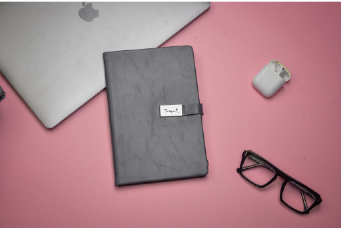 Keep your thoughts organized and ideas flowing with this personalized corporate combo of a classy metal flip diary and classic metal pen. Perfect for professionals in Mumbai.