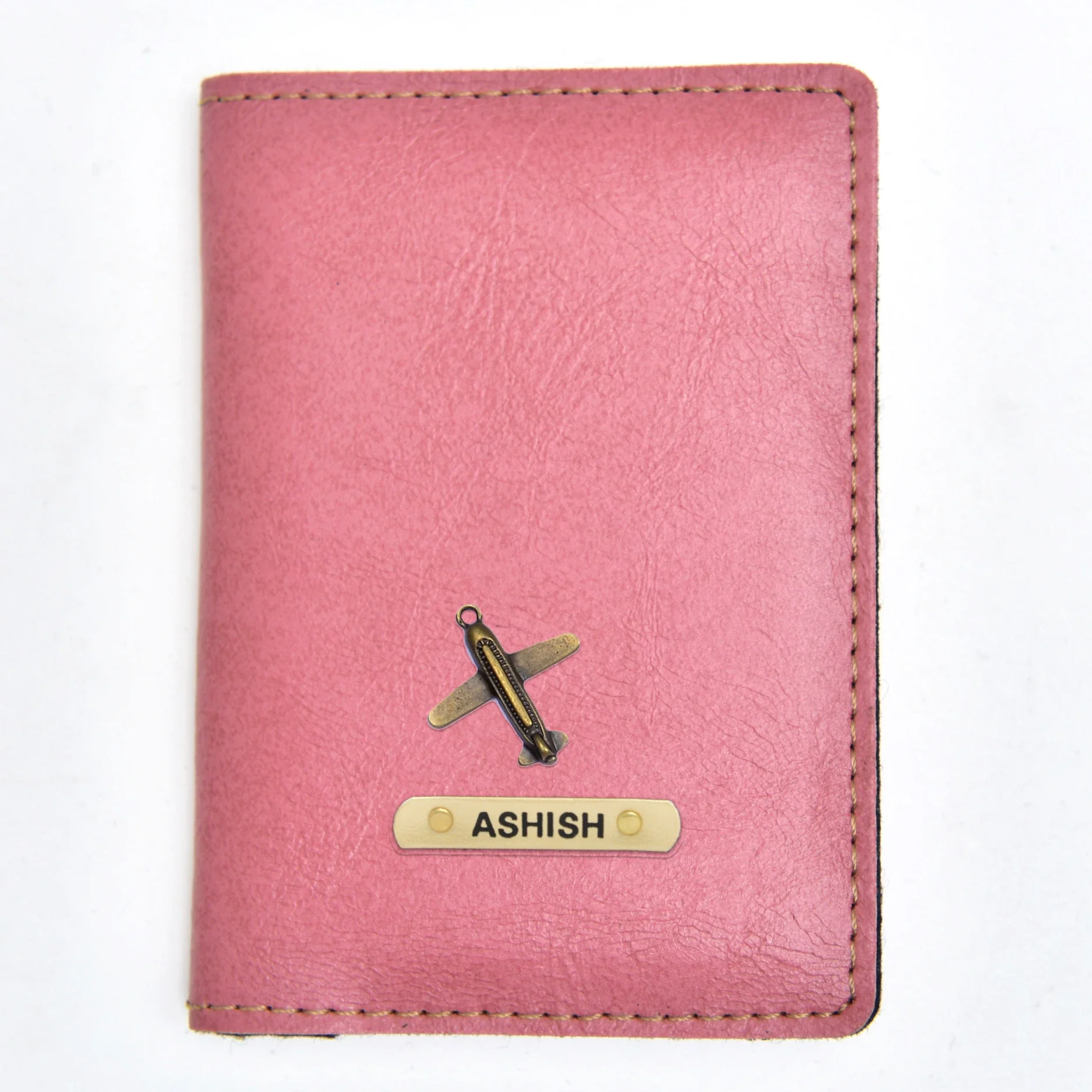Enhance your travel experience with a personalized leather passport case that combines practicality and elegance.