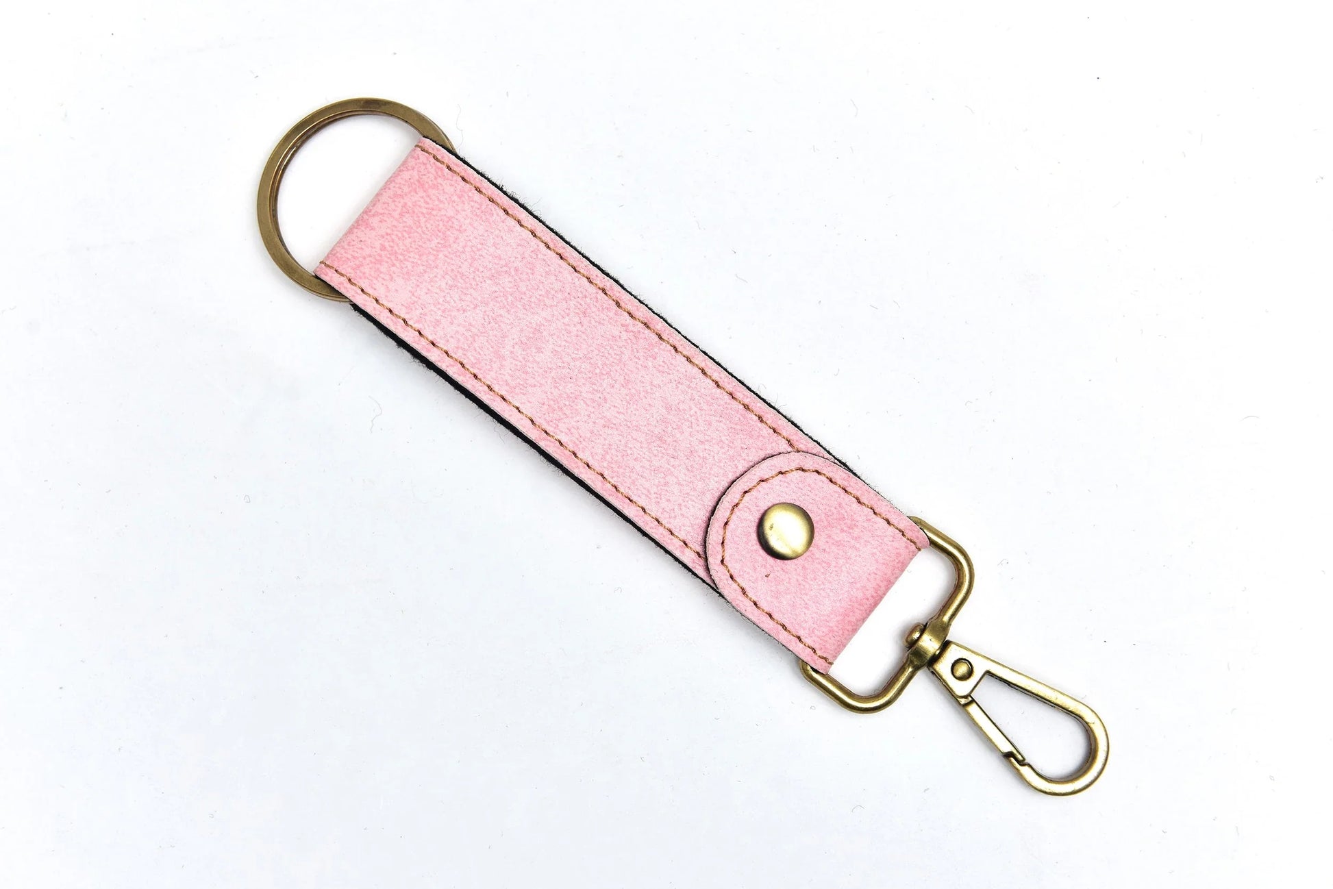 The sleek, modern design of this metal keychain adds a touch of sophistication to your everyday carry.