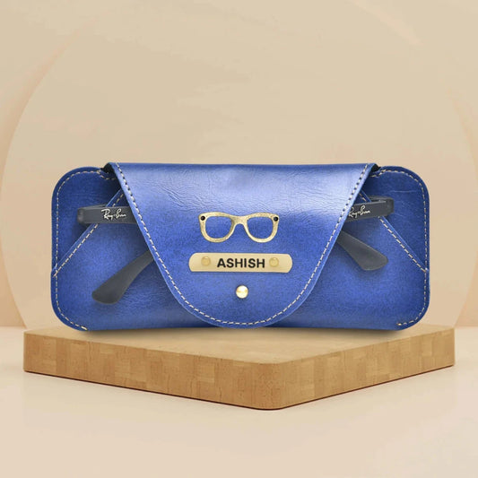 This personalized eyewear case is designed with a sleek and stylish exterior, making it a fashionable accessory to carry your eyewear. 
