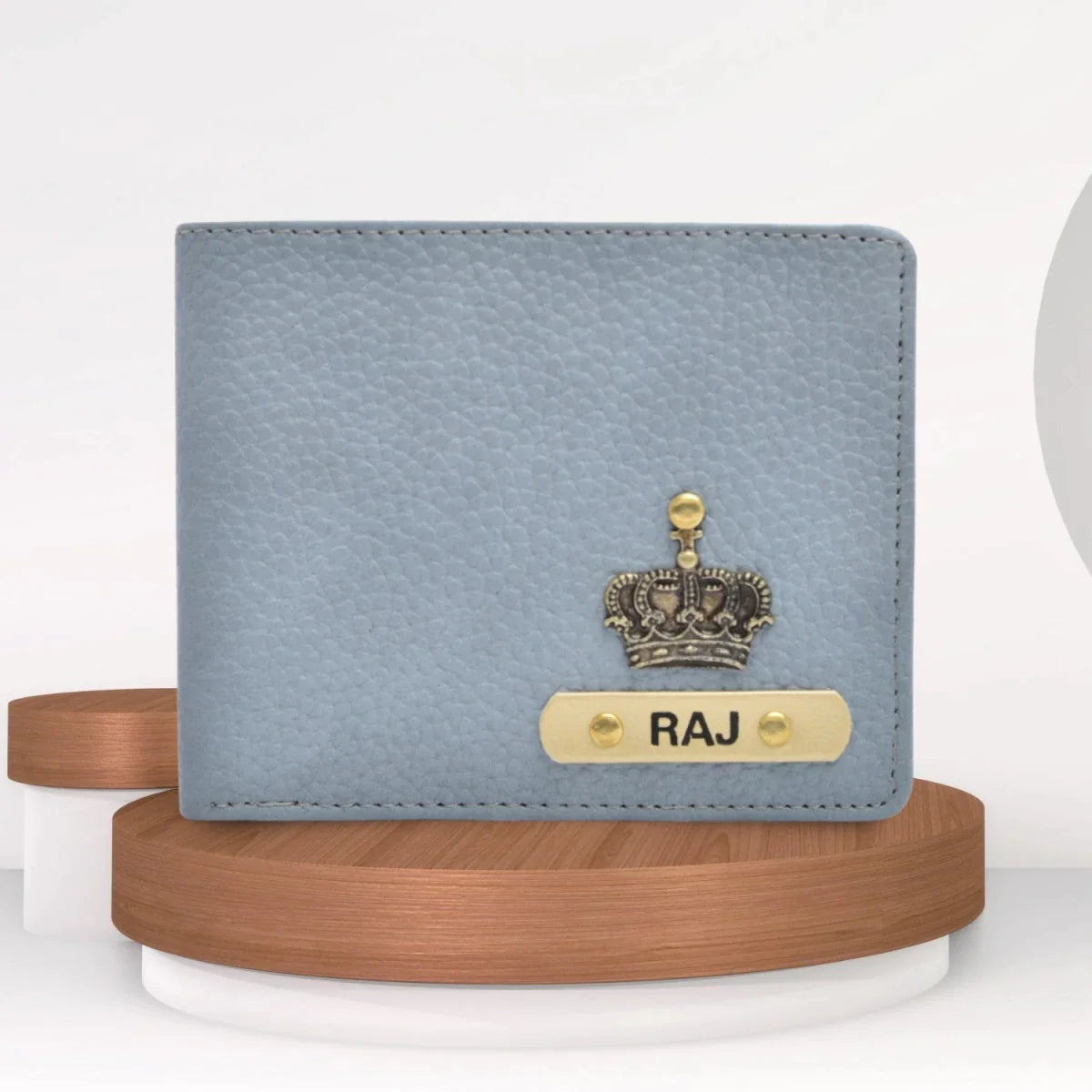 Keep your essentials in one place with our personalized men's wallets. Quick shipping in Coimbatore.