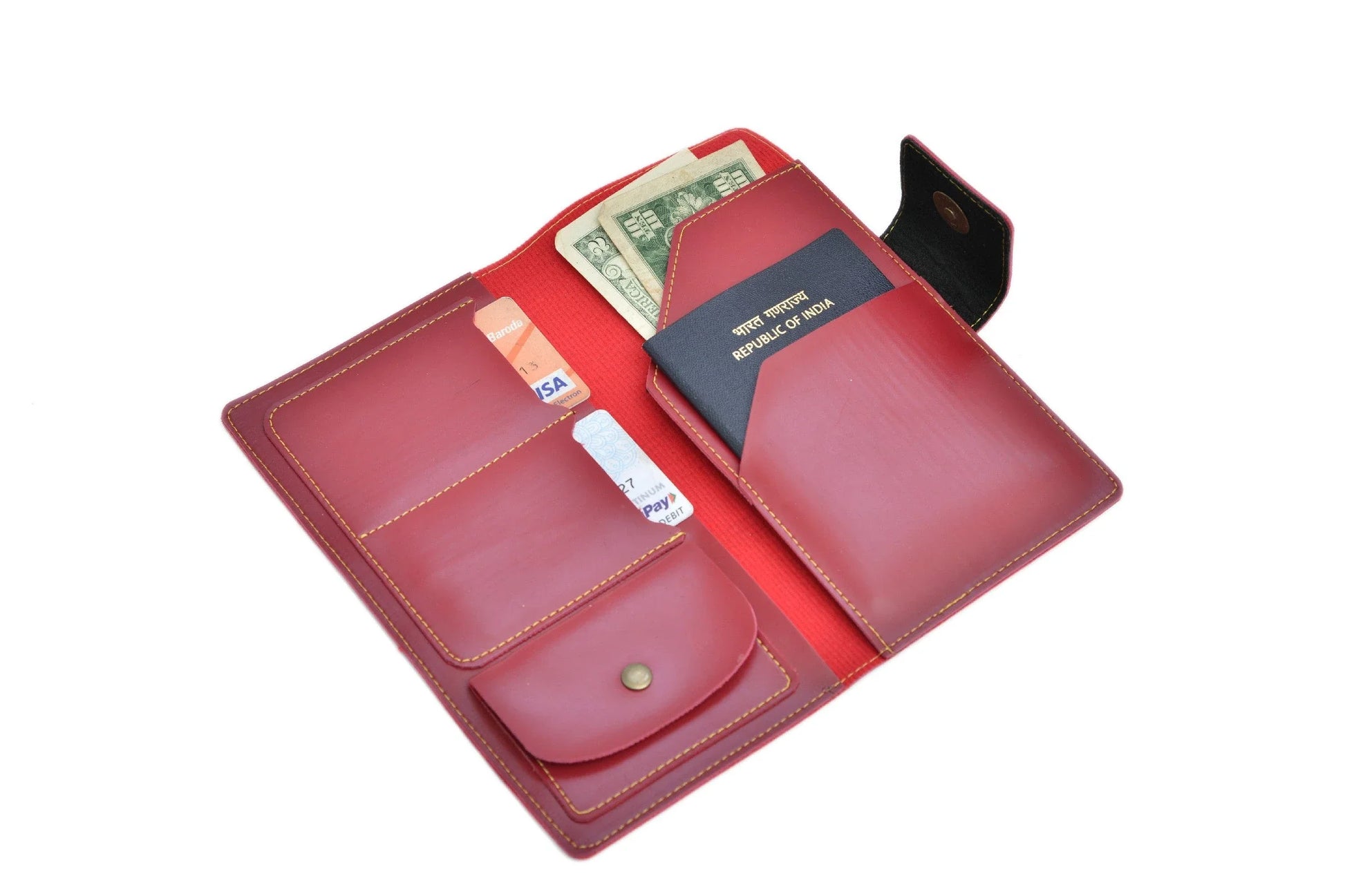 personalized-travel-wallet-wine-customized-best-gift-for-boyfriend-girlfriend. Inside/open view