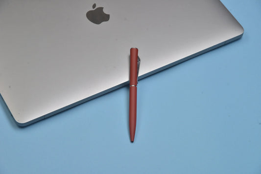 "Make a lasting impression with our sophisticated and elegant pen. Ideal for gift-giving and for special occasions."